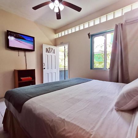 Belize Tropical Dream Villas San Pedro  Exteriör bild