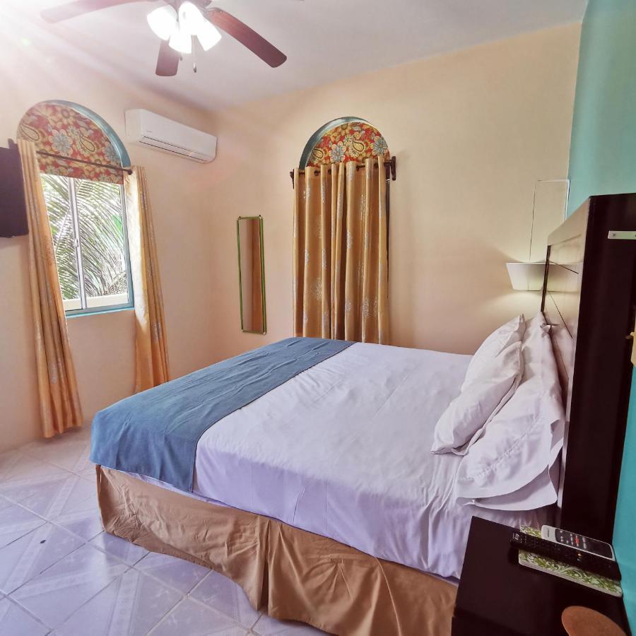 Belize Tropical Dream Villas San Pedro  Exteriör bild